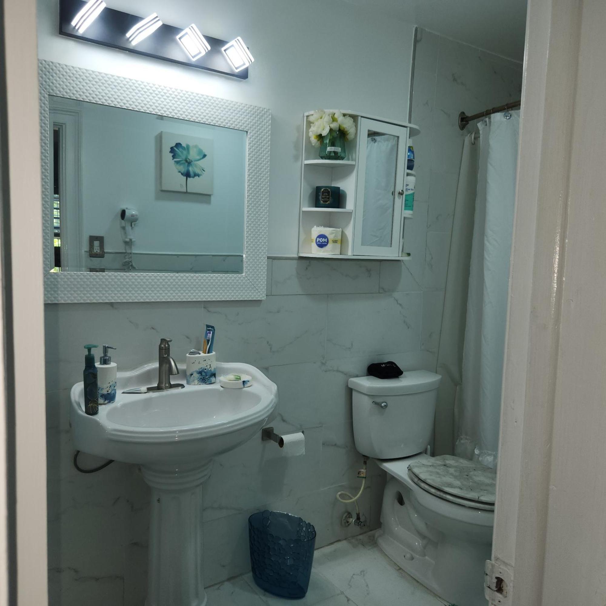 Jubilee Gardens Freeport Otel Dış mekan fotoğraf